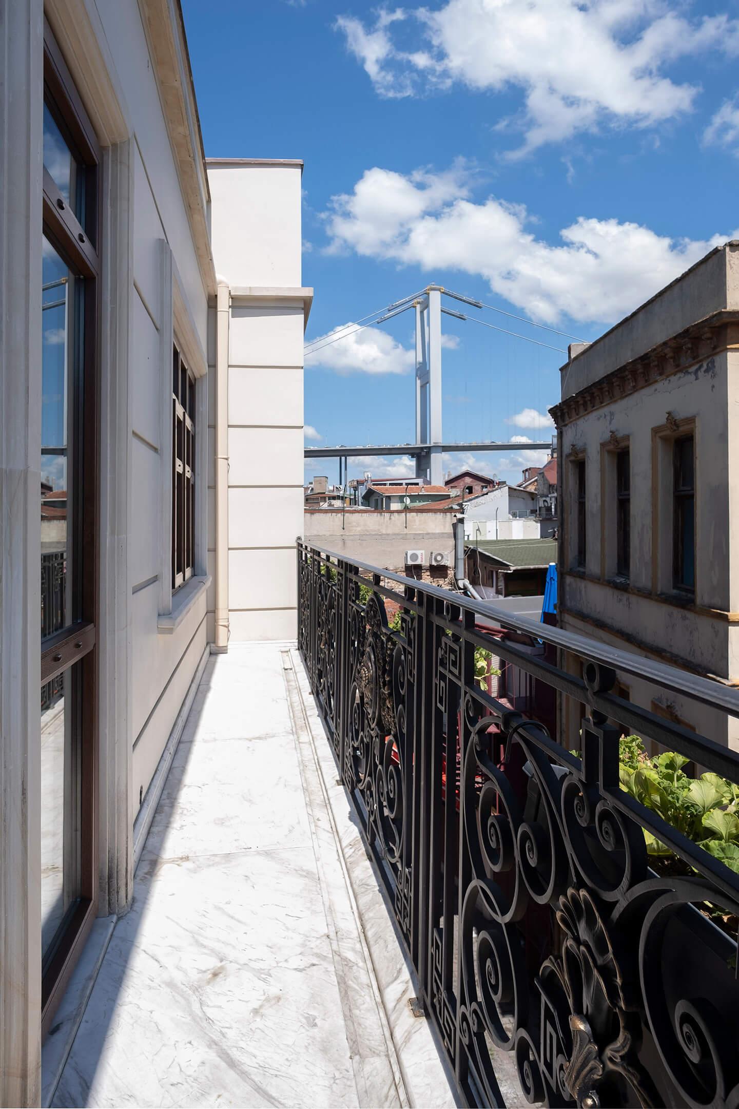 Ortakoey Hotel Istanbul Exterior photo